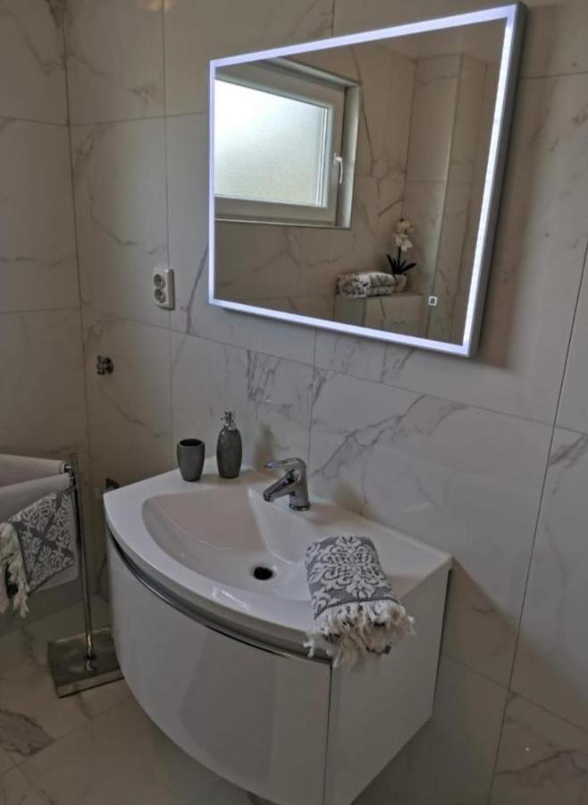 Apartment Dario Zadar Buitenkant foto